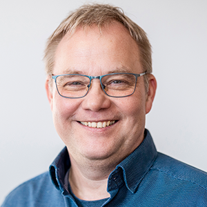Dozent Dirk Bethaeusser