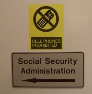 Türschild der Social Security Administration