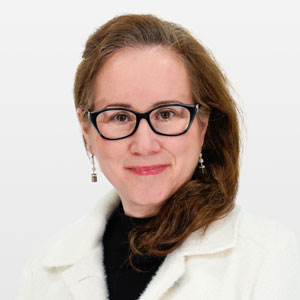 Portrait photo of the trainer