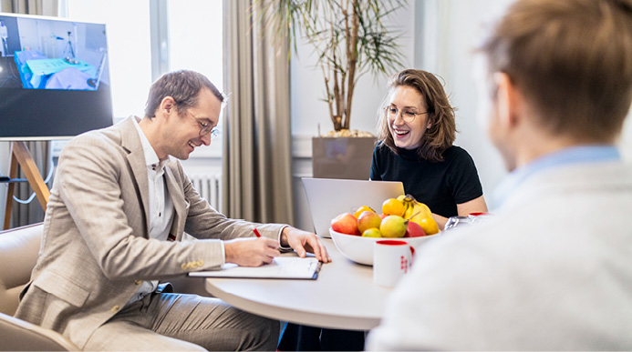 Regulatorische Expertise und praktische Lösungen aus einer Hand